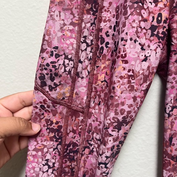 Athleta Pink Snakeskin Leggings for Active Wear - Picture 2 of 11